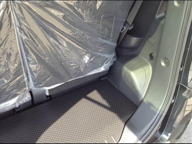 タント Ｘ　両側スライド片側電動ドア　衝突被害軽減ブレーキ　スマートキー　クリアランスソナー　アイドリングストップ　ＥＣＳ　ＬＥＤヘッドライト（18枚目）