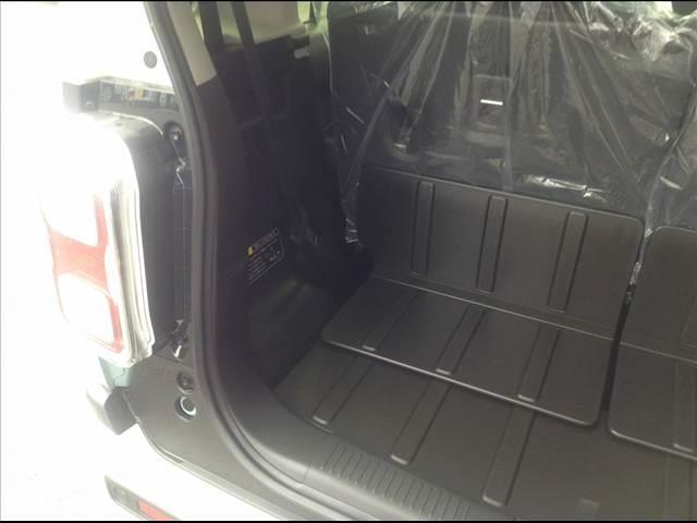 ハスラー ハイブリッドＸ　衝突被害軽減ブレーキ　車線逸脱防止装置　スマートキー　クリアランスソナー　アイドリングストップ　ＡＣＣ　ＥＣＳ　シートヒーター　ＬＥＤヘッドライト（12枚目）