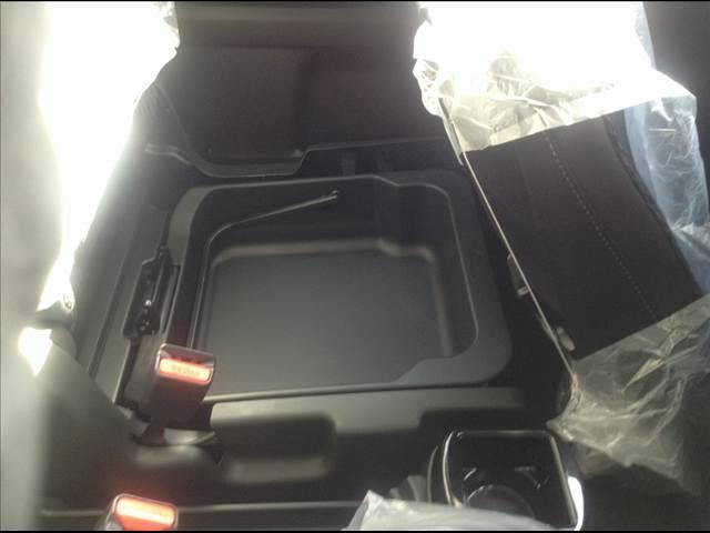 ハスラー ハイブリッドＸ　衝突被害軽減ブレーキ　車線逸脱防止装置　スマートキー　クリアランスソナー　アイドリングストップ　ＡＣＣ　ＥＣＳ　シートヒーター　ＬＥＤヘッドライト（30枚目）