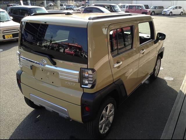 タフト G クロムベンチャー 衝突被害軽減ブレーキ スマートキー クリアランスソナー アイドリングストップ ECS シートヒーター LEDヘッドライト(6枚目)