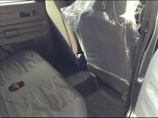 タフト Ｇ　ダーククロムベンチャー　衝突被害軽減ブレーキ　スマートキー　クリアランスソナー　アイドリングストップ　ＥＣＳ　シートヒーター　ＬＥＤヘッドライト（17枚目）