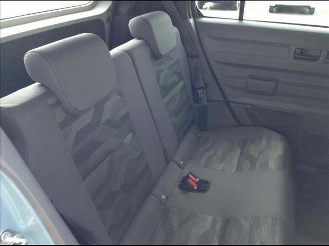 タフト Ｇ　メッキパック　衝突被害軽減ブレーキ　スマートキー　クリアランスソナー　アイドリングストップ　ＥＣＳ　シートヒーター　ＬＥＤヘッドライト（18枚目）