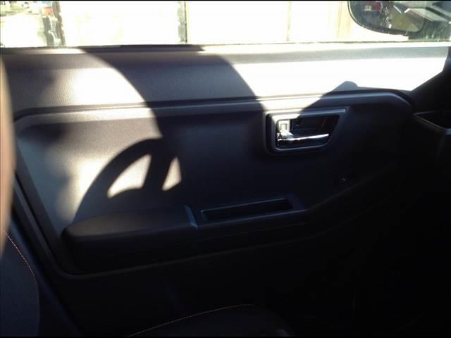 タフト Ｇ　メッキパック　衝突被害軽減ブレーキ　スマートキー　クリアランスソナー　アイドリングストップ　　ＥＣＳ　シートヒーター　ＬＥＤヘッドライト（25枚目）