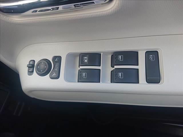 ムーヴキャンバス ストライプスG 両側電動スライドドア 衝突被害軽減ブレーキ スマートキー クリアランスソナー アイドリングストップ ECS LEDヘッドライト(31枚目)