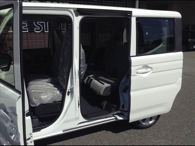 スペーシア ハイブリッドＸ　全方位モニター付メモリーナビゲーション・スズキコネクト対応通信機装着車　・両側電動スライドドア・衝突被害軽減ブレーキ　車線逸脱防止装置　スマートキー　クリアランスソナー　ＥＣＳ（11枚目）