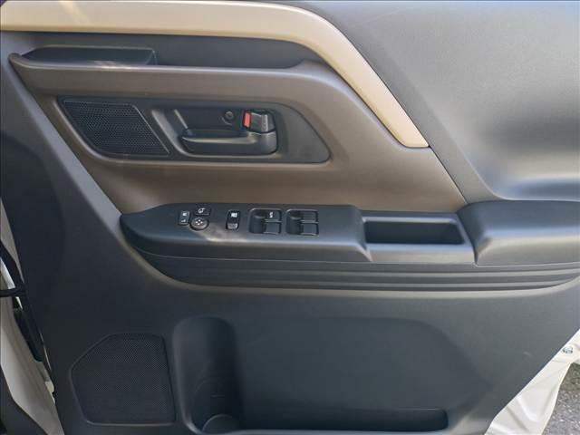 スペーシア ハイブリッドＸ　全方位モニター付メモリーナビゲーション・スズキコネクト対応通信機装着車　・両側電動スライドドア・衝突被害軽減ブレーキ　車線逸脱防止装置　スマートキー　クリアランスソナー　ＥＣＳ（36枚目）