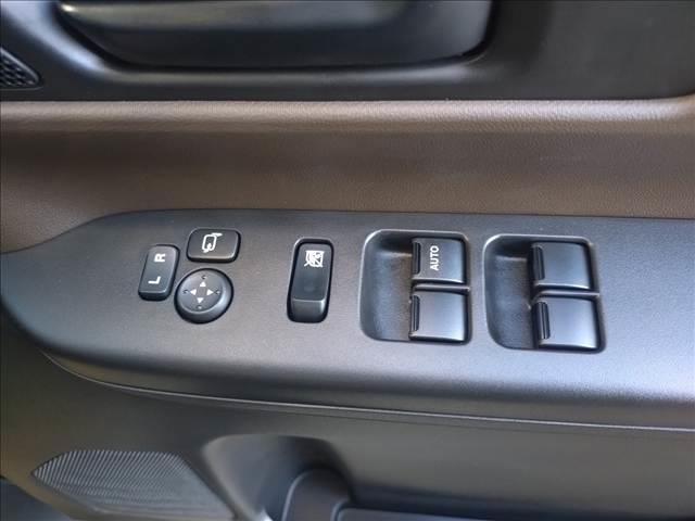 スペーシア ハイブリッドＧ　届出済未使用車・全方位モニター・衝突軽減ブレーキ・障害物物センサー（29枚目）