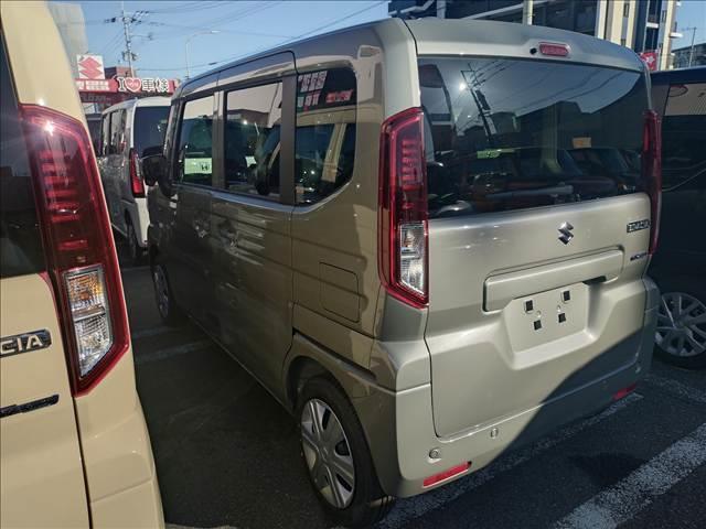 スペーシア ハイブリッドＸ　届出済未使用車・両側電動スライドドア・ＬＥＤヘッドランプ・サーキュレーター・運転席シートリフター・パーソナルテーブル・助手席シートアンダートレイ・フロントアームレスト・ＵＳＢ電源ソケット（8枚目）