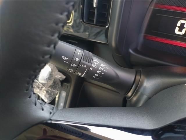 スペーシアカスタム ハイブリッドXS 届出済未使用車・両側電動スライドドア・LEDヘッドランプ・サーキュレーター・運転席シートリフター・パーソナルテーブル・助手席シートアンダートレイ・フロントアームレスト・USB電源ソケット(31枚目)