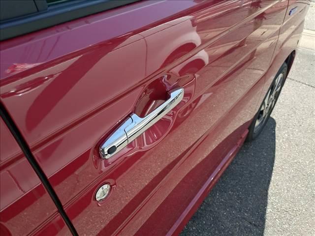 スペーシアカスタム ハイブリッドXS 届出済未使用車・両側電動スライドドア・LEDヘッドランプ・サーキュレーター・運転席シートリフター・パーソナルテーブル・助手席シートアンダートレイ・フロントアームレスト・USB電源ソケット(38枚目)