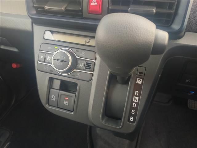 �P�C�J�t�F�@�X�^�b�t�ꓯ�����X�����҂����Ă���܂��I