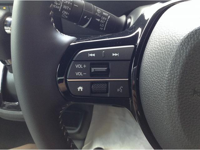Ｎ－ＢＯＸカスタム コーディネートスタイル　Ｈｏｎｄａ　ＳＥＮＳＩＮＧ　ダイレクトプロジェクション式フルＬＥＤヘッドライト　前席用ｉ－サイドエアバッグシステム＋サイドカーテンエアバッグシステム　電子制御パーキングブレーキ、オートブレーキホールド（40枚目）