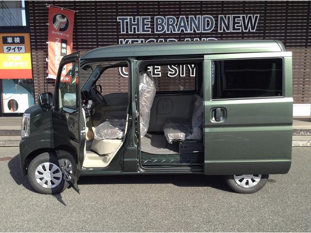 エブリイ ＰＣ　スズキセーフティサポート　衝突被害軽減ブレーキ　車線逸脱防止装置　ＬＥＤヘッドライト　クリアランスソナー　アイドリングストップ　ＥＣＳ（10枚目）