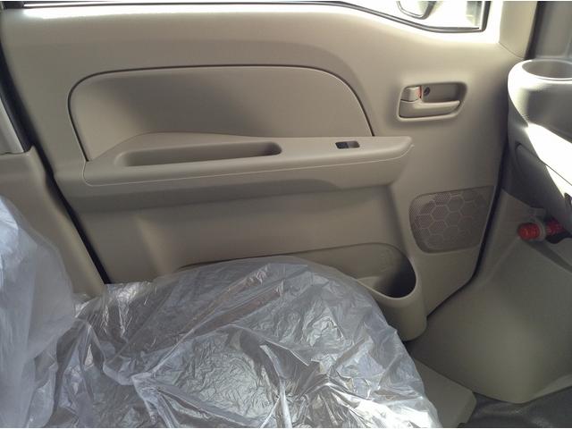 エブリイ ＰＣ　スズキセーフティサポート　衝突被害軽減ブレーキ　車線逸脱防止装置　ＬＥＤヘッドライト　クリアランスソナー　アイドリングストップ　ＥＣＳ（31枚目）