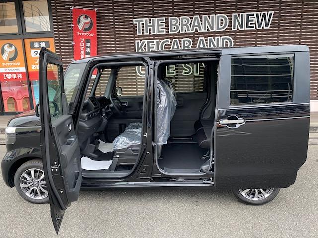 Ｎ－ＢＯＸカスタム ベースグレード　両側スライド片側電動ドア　スマートキー　衝突被害軽減ブレーキ　車線逸脱防止装置　ＬＥＤヘッドライト　ＡＣＣ　ＥＣＳ　シートヒーター（10枚目）