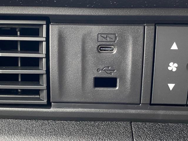 Ｎ－ＢＯＸカスタム ベースグレード　両側スライド片側電動ドア　スマートキー　衝突被害軽減ブレーキ　車線逸脱防止装置　ＬＥＤヘッドライト　ＡＣＣ　ＥＣＳ　シートヒーター（32枚目）