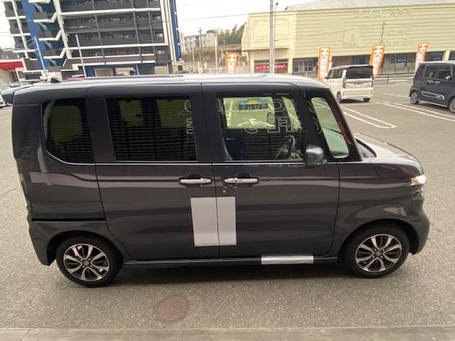 Ｎ－ＢＯＸカスタム ベースグレード　両側スライド片側電動ドア　スマートキー　衝突被害軽減ブレーキ　車線逸脱防止装置　ＬＥＤヘッドライト　シートヒーター　ＡＣＣ　ＥＣＳ（5枚目）