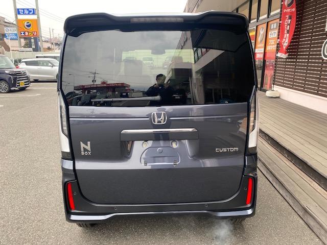 Ｎ－ＢＯＸカスタム ベースグレード　両側スライド片側電動ドア　スマートキー　衝突被害軽減ブレーキ　車線逸脱防止装置　ＬＥＤヘッドライト　シートヒーター　ＡＣＣ　ＥＣＳ（6枚目）
