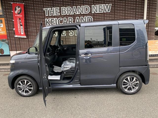 Ｎ－ＢＯＸカスタム ベースグレード　両側スライド片側電動ドア　スマートキー　衝突被害軽減ブレーキ　車線逸脱防止装置　ＬＥＤヘッドライト　シートヒーター　ＡＣＣ　ＥＣＳ（9枚目）
