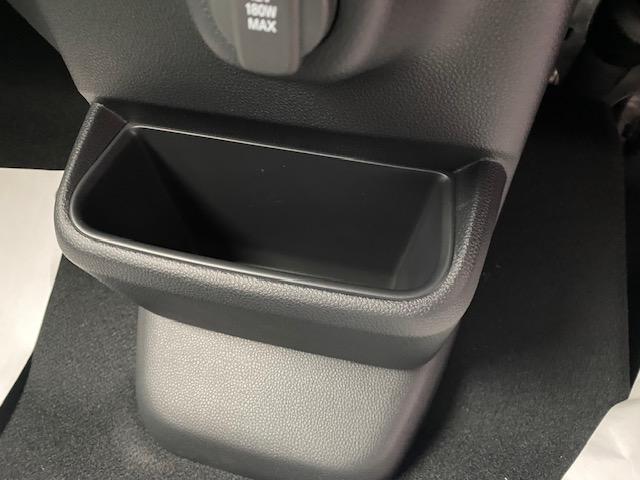 Ｎ－ＢＯＸカスタム ベースグレード　両側スライド片側電動ドア　スマートキー　衝突被害軽減ブレーキ　車線逸脱防止装置　ＬＥＤヘッドライト　シートヒーター　ＡＣＣ　ＥＣＳ（32枚目）