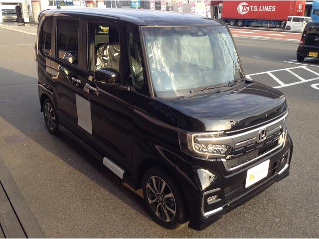Ｎ－ＢＯＸカスタム Ｌ　Ｈｏｎｄａ　ＳＥＮＳＩＮＧ　フルセグナビＢｌｕｅｔｏｏｔｈ付　バックカメラ　両側スライド片側電動ドア　スマートキー　ＥＴＣ　ドライブレコーダー（4枚目）