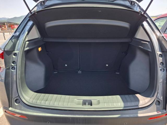 ＷＲ－Ｖ Ｚ＋　Ｈｏｎｄａ　ＳＥＮＳＩＮＧ　純正ディスプレイオーディオ　スマートキー　ＬＥＤヘッドライト（9枚目）