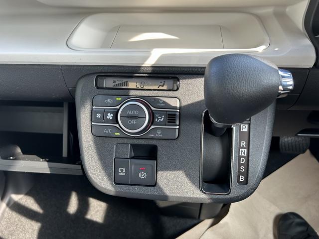 ムーヴキャンバス ストライプスＧ　両側電動スライドドア　スマートキー　衝突被害軽減ブレーキ　クリアランスソナー　アイドリングストップ　ＬＥＤヘッドライト（22枚目）