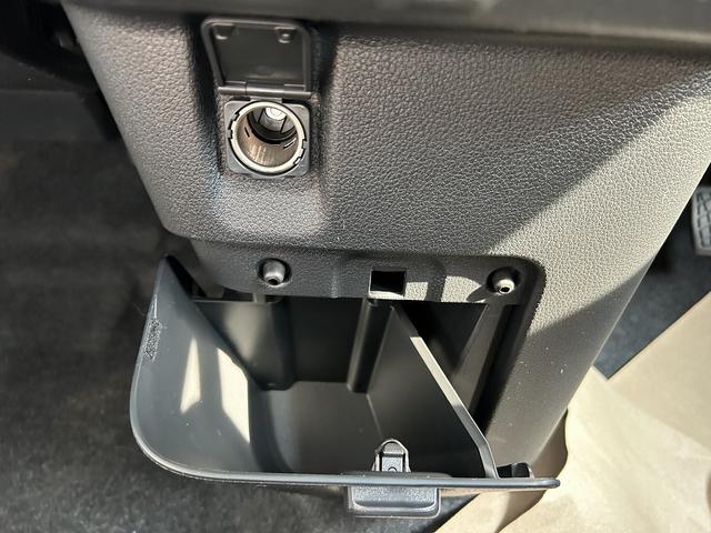 ムーヴキャンバス ストライプスＧ　両側電動スライドドア　スマートキー　衝突被害軽減ブレーキ　クリアランスソナー　アイドリングストップ　ＬＥＤヘッドライト（25枚目）