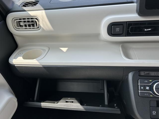 ムーヴキャンバス ストライプスＧ　両側電動スライドドア　スマートキー　衝突被害軽減ブレーキ　クリアランスソナー　ＬＥＤヘッドライト　シートヒーター（29枚目）