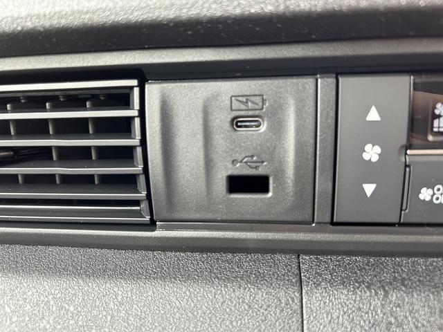 Ｎ－ＢＯＸカスタム ベースグレード　Ｈｏｎｄａ　ＳＥＮＳＩＮＧ　両側スライド片側電動ドア　スマートキー　シートヒーター　ＬＥＤヘッドライト（25枚目）
