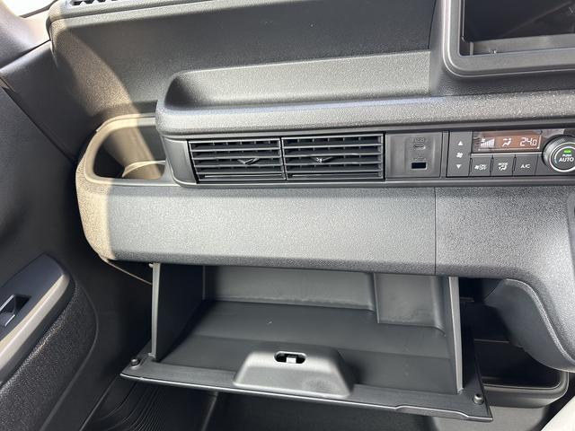 Ｎ－ＢＯＸカスタム ベースグレード　Ｈｏｎｄａ　ＳＥＮＳＩＮＧ　両側スライド片側電動ドア　スマートキー　シートヒーター　ＬＥＤヘッドライト（32枚目）