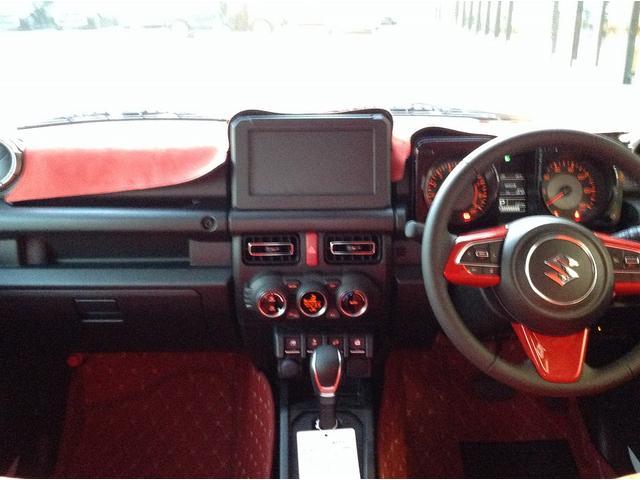 ジムニー ＸＣ　衝突被害軽減ブレーキ　車線逸脱防止装置　スマートキー　ヒルディセントコントロール　クリアランスソナー　アイドリングストップ　シートヒーター　ＥＣＳ　ＡＣＣ　ＬＥＤヘッドライト（2枚目）