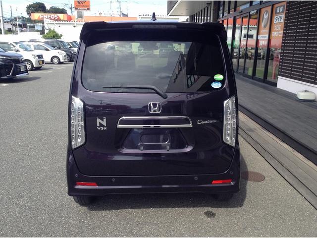 突然のパンクでお困りになった事はございませんか？今のお車はスペアタイヤがほとんど付いておりません。ケイカフェは万が一の事態に備えてオリジナルパンク保証もご用意しております。お気軽にご相談下さい！