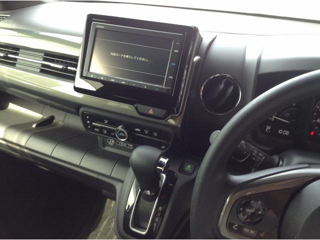 気になるお車のお見積りを作成します！車両本体価格や自賠責保険料、税金、リサイクル預託金登録に伴う諸費用を計算したお見積りをおつくりします。お気軽にお問合せ下さい！