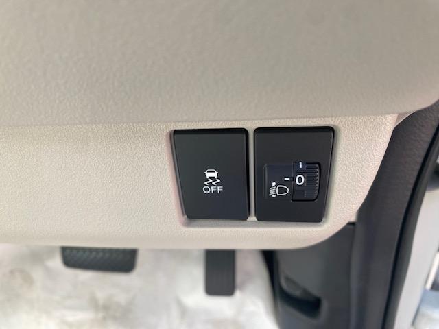 Ｎ－ＢＯＸ ベースグレード　Ｈｏｎｄａ　ＳＥＮＳＩＮＧ　両側スライド片側電動ドア　スマートキー　シートヒーター　ＡＣＣ　ＥＣＳ　ＬＥＤヘッドライト（28枚目）
