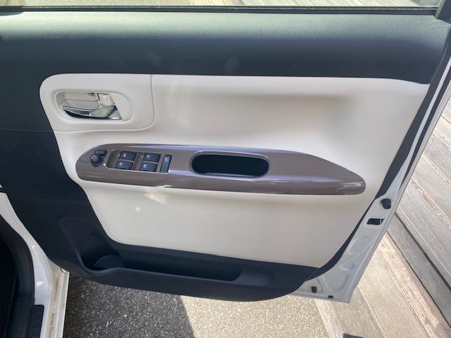 ムーヴキャンバス ＧメイクアップＶＳ　ＳＡＩＩＩ　フルセグナビ・Ｂｌｕｅｔｏｏｔｈ　衝突被害軽減ブレーキ　両側電動スライドドア　スマートキー　ＥＴＣ　ＥＣＳ　アイドリングストップ　シートヒーター　ＬＥＤヘッドライト（19枚目）