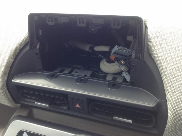 フリード エアー　Ｈｏｎｄａ　ＳＥＮＳＩＮＧ　両側電動スライドドア　スマートキー　クリアランスソナー　アイドリングストップ　ＥＣＳ　ＡＣＣ　ＬＥＤヘッドライト（26枚目）