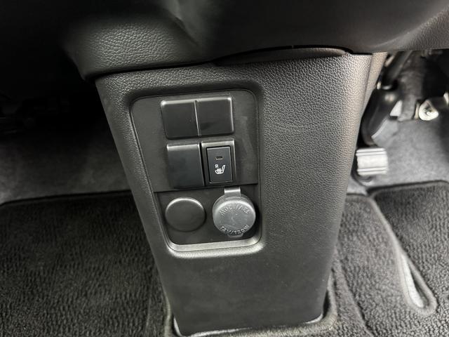 ワゴンＲ ＦＸ　衝突被害軽減ブレーキ　クリアランスソナー　スマートキー　車線逸脱防止装置　ＥＣＳ　シートヒーター　ＣＤプレーヤー（30枚目）