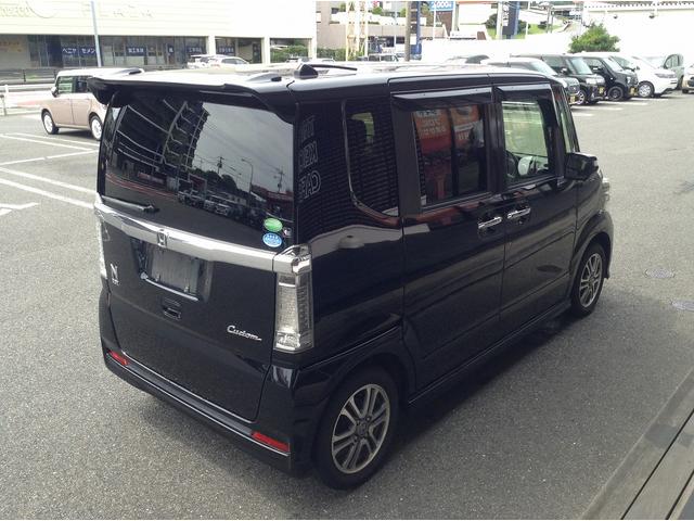 Ｎ－ＢＯＸカスタム ＳＳパッケージ　純正フルセグナビ・Ｂｌｕｅｔｏｏｔｈ　バックカメラ　スマートキー　両側電動スライドドア　シートヒーター　アイドリングストップ　ＥＣＳ　ＨＩＤヘッドライト（6枚目）