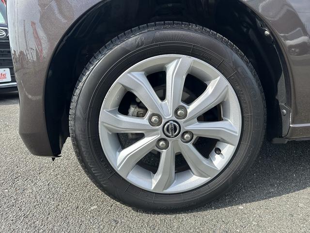 デイズ Ｘ　ワンセグナビ・Ｂｌｕｅｔｏｏｔｈ付　バックカメラ　スマートキー　衝突被害軽減ブレーキ　車線逸脱防止装置　クリアランスソナー　ＥＴＣ　ドライブレコーダー（10枚目）