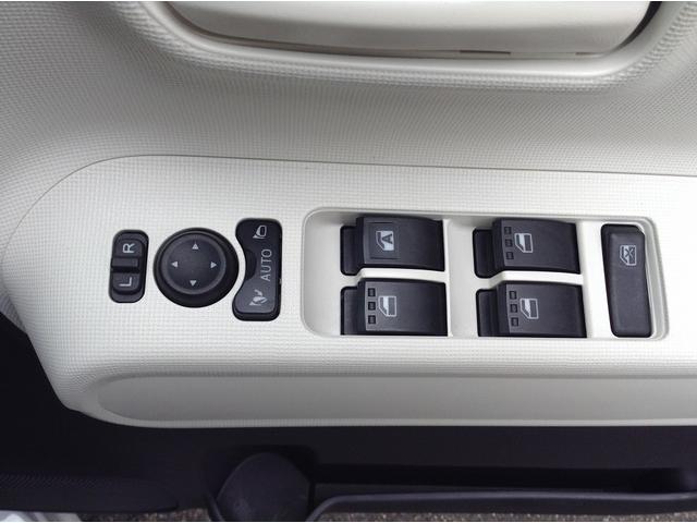 ムーヴキャンバス ストライプスＸ　ナビ・Ｂｌｕｅｔｏｏｔｈ付　衝突被害軽減ブレーキ　両側電動スライドドア　スマートキー　クリアランスソナー　アイドリングストップ　ＥＴＣ　ＥＣＳ（31枚目）
