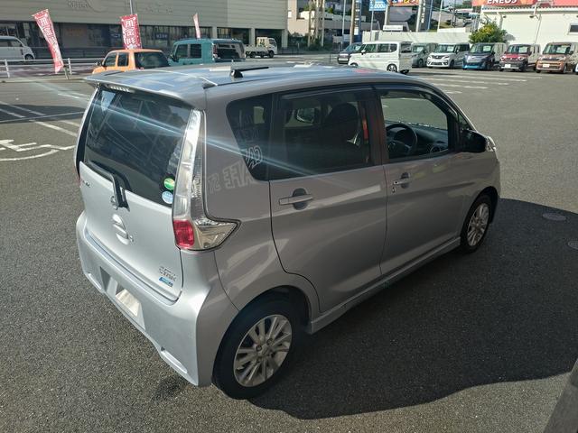 デイズ ハイウェイスターＸ　Ｖセレクション＋セーフティＩＩ　アラウンドビューモニタ　衝突被害軽減ブレーキ　スマートキー　ＥＣＳ　ＨＩＤヘッドライト（5枚目）