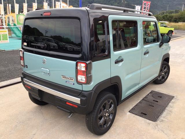 ハスラー タフワイルド　衝突被害軽減ブレーキ　車線逸脱防止装置　スマートキー　クリアランスソナー　アイドリングストップ　ＡＣＣ　ＥＣＳ　シートヒーター　ＬＥＤヘッドライト（4枚目）