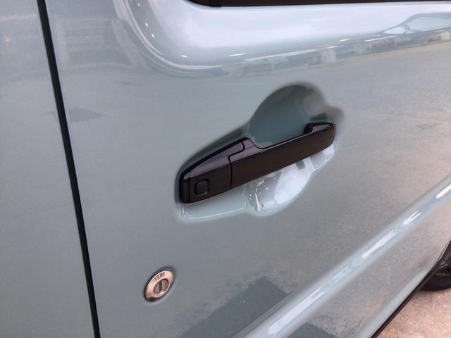 ハスラー タフワイルド　衝突被害軽減ブレーキ　車線逸脱防止装置　スマートキー　クリアランスソナー　アイドリングストップ　ＡＣＣ　ＥＣＳ　シートヒーター　ＬＥＤヘッドライト（18枚目）