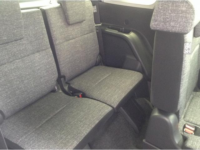 シエンタ ハイブリッドＺ　純正ディスプレイオーディオ・バックカメラ　衝突被害軽減ブレーキ　両側電動スライドドア　スマートキー　シート・ハンドルヒーター　ＥＴＣ　ＥＣＳ　ＬＥＤヘッドライト（18枚目）