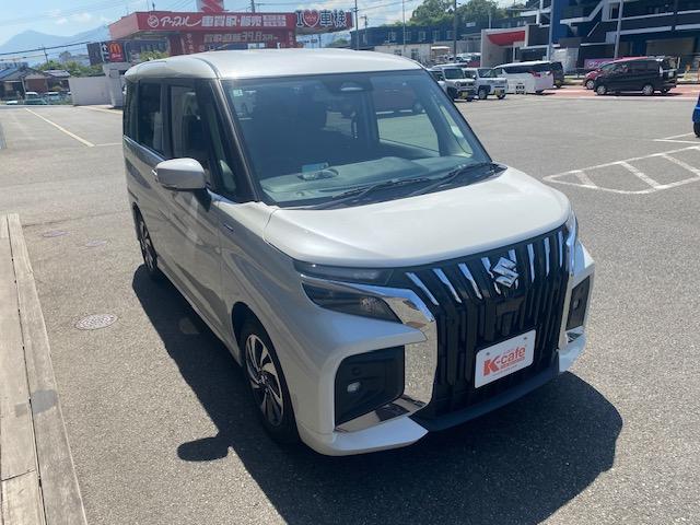 ソリオバンディット ハイブリッドＭＶ　両側電動スライドドア　　衝突軽減ブレーキ　車線逸脱防止装置　スマートキー　クリアランスソナー　アイドリングストップ　ＥＣＳ　ＡＣＣ　サーキュレータ　シートヒーター　ＬＥＤヘッドライト（4枚目）