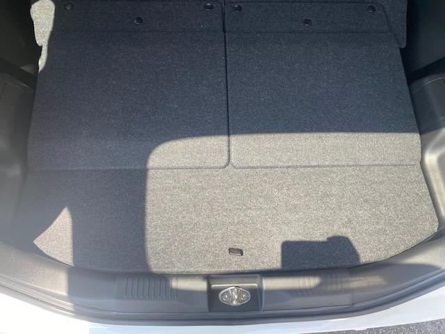 ソリオバンディット ハイブリッドＭＶ　両側電動スライドドア　　衝突軽減ブレーキ　車線逸脱防止装置　スマートキー　クリアランスソナー　アイドリングストップ　ＥＣＳ　ＡＣＣ　サーキュレータ　シートヒーター　ＬＥＤヘッドライト（17枚目）