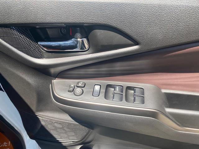 ソリオバンディット ハイブリッドＭＶ　両側電動スライドドア　　衝突軽減ブレーキ　車線逸脱防止装置　スマートキー　クリアランスソナー　アイドリングストップ　ＥＣＳ　ＡＣＣ　サーキュレータ　シートヒーター　ＬＥＤヘッドライト（25枚目）