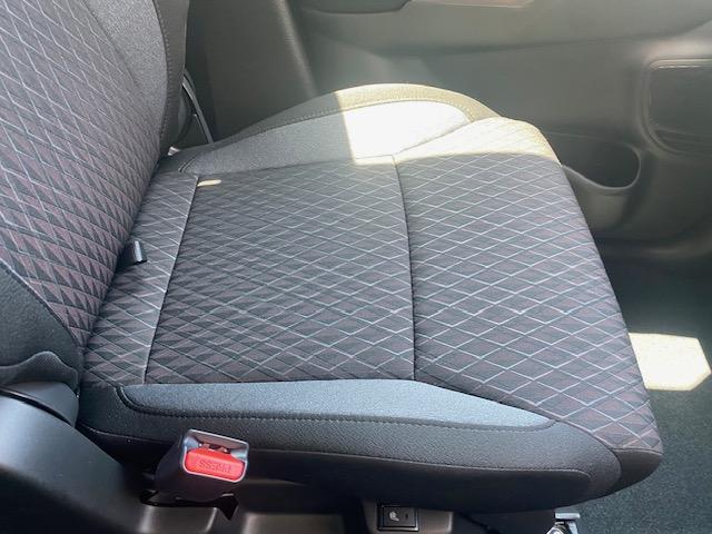 ソリオバンディット ハイブリッドＭＶ　両側電動スライドドア　　衝突軽減ブレーキ　車線逸脱防止装置　スマートキー　クリアランスソナー　アイドリングストップ　ＥＣＳ　ＡＣＣ　サーキュレータ　シートヒーター　ＬＥＤヘッドライト（40枚目）