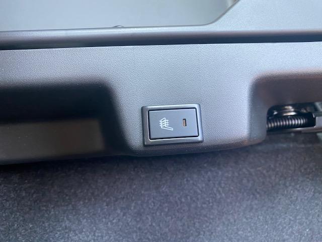 ソリオバンディット ハイブリッドＭＶ　両側電動スライドドア　　衝突軽減ブレーキ　車線逸脱防止装置　スマートキー　クリアランスソナー　アイドリングストップ　ＥＣＳ　ＡＣＣ　サーキュレータ　シートヒーター　ＬＥＤヘッドライト（43枚目）